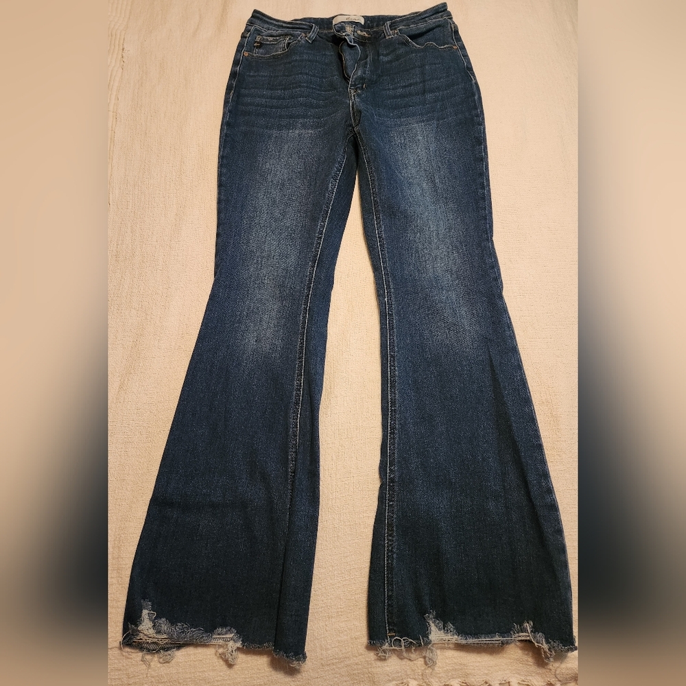 Kancan Jeans Distressed Bottom Size 13/30